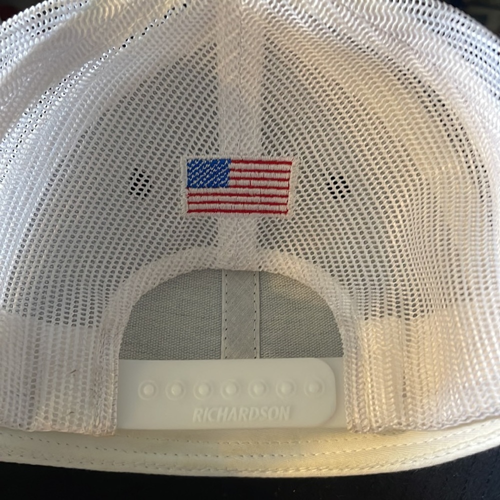 Black hat - Picture 2 of 2